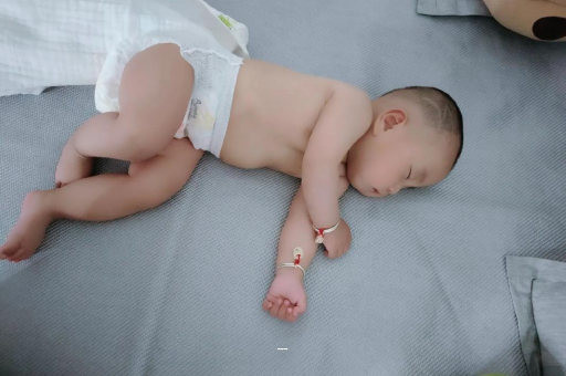 孝感宝宝咳嗽发烧拉肚子